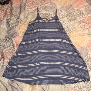 SO brand V-neck blue dress